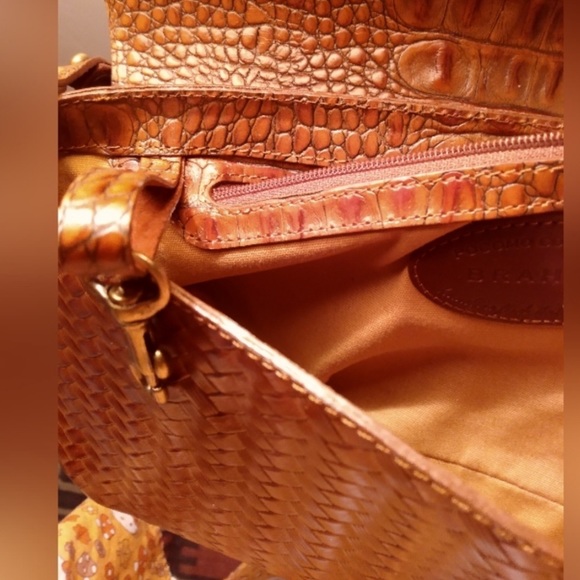 Brahmin Brown Leather Barrel Bag - Picture 6 of 12